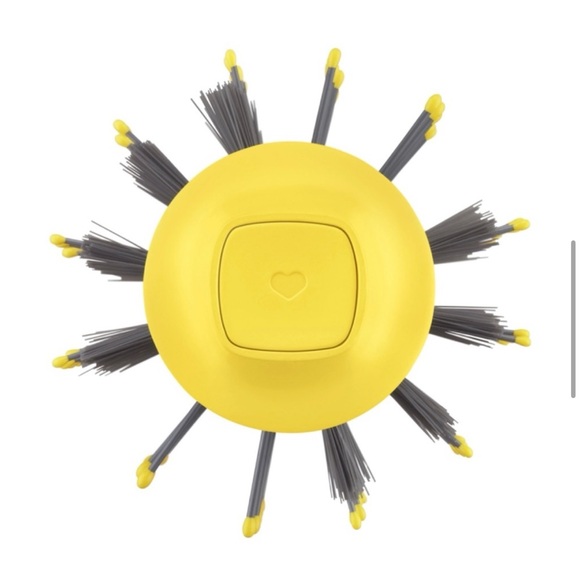 NIB Drybar The Half Shot Round Blow-Dryer Brush - Picture 7 of 14